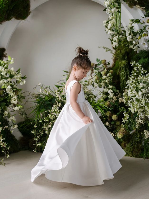 Teter Warm F55 Girl's Plain Communion Dress