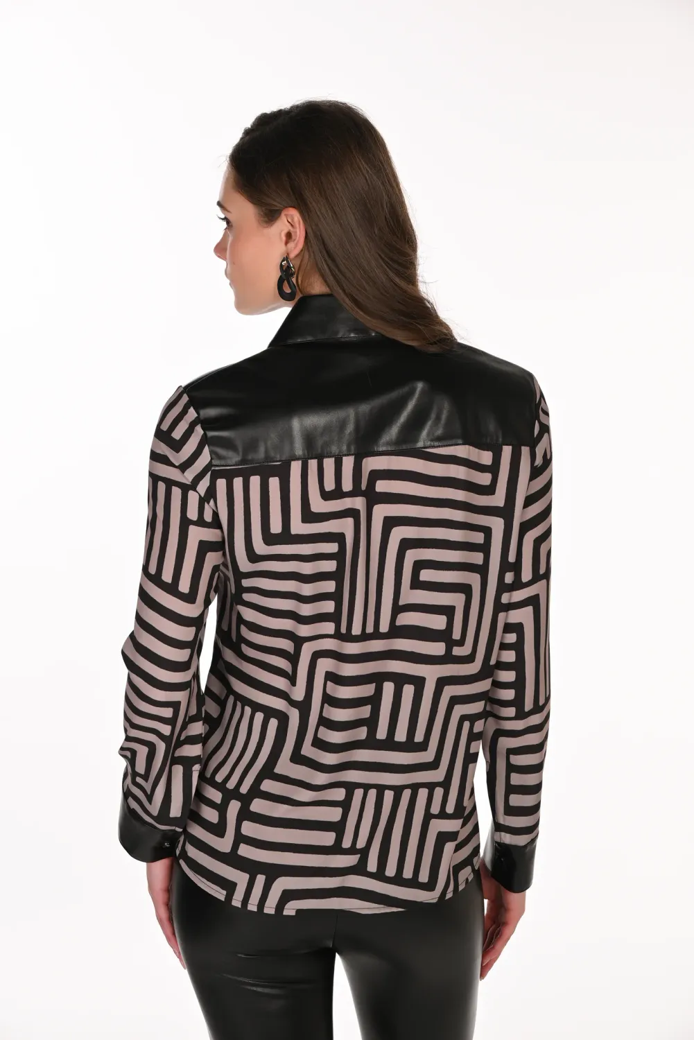 Frank Lyman 263715 Women's Long Sleeve Button Up Pattern Blouse