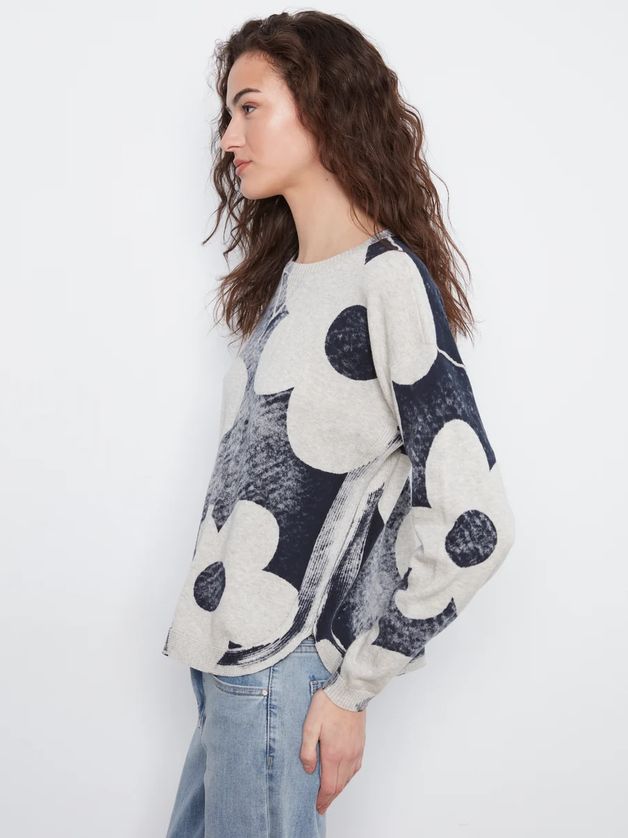 Charlie B C2010P-261B Women's Long Sleeve Crew Neck Printed Reverse Floral Sweater