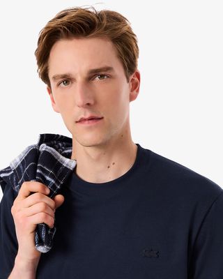 Lacoste TH5931-52 Men's SS Classic Fit Embroidered Signature T-Shirt/