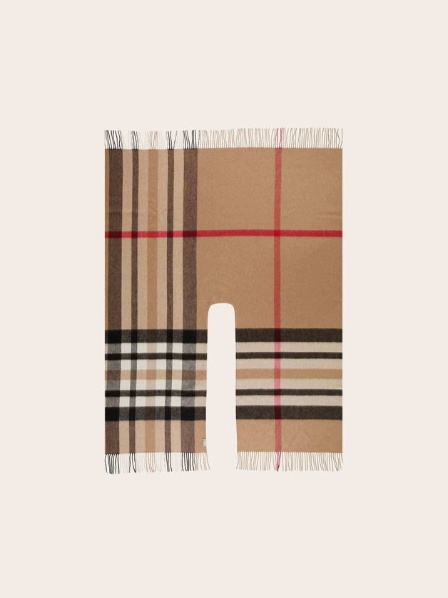 FRAAS 680100 Women's Wool Woven Plaid Ruana/