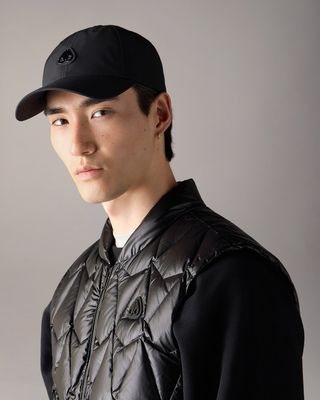 Moose Knuckles M36MA519 Men's Vick Baseball Cap/
