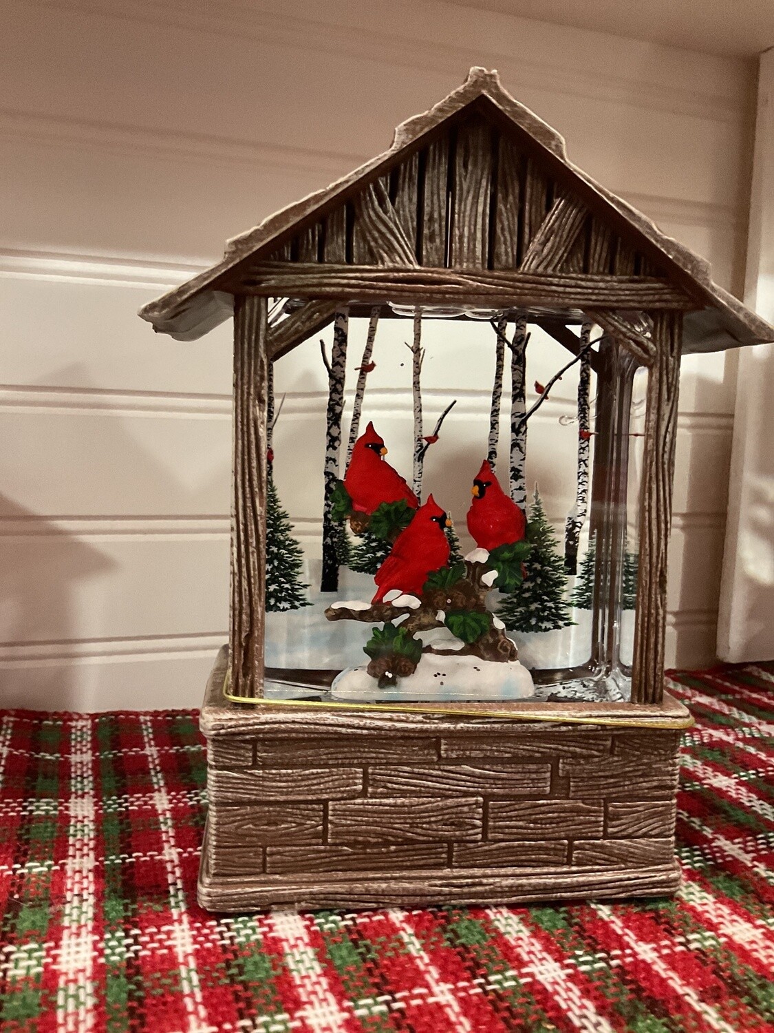Lighted Swirl Cardinal