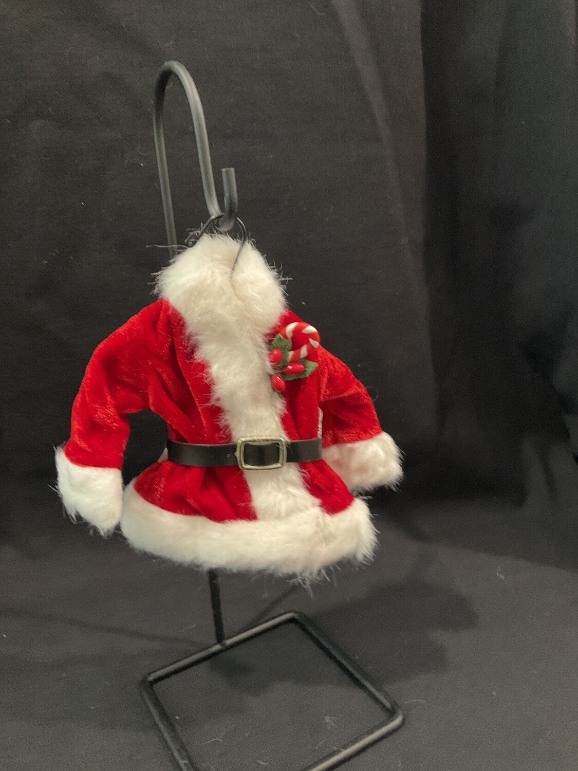 Mr. and Mrs. Claus coat tournament