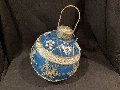 Lighted Resin Jumbo ornaments 2 colors