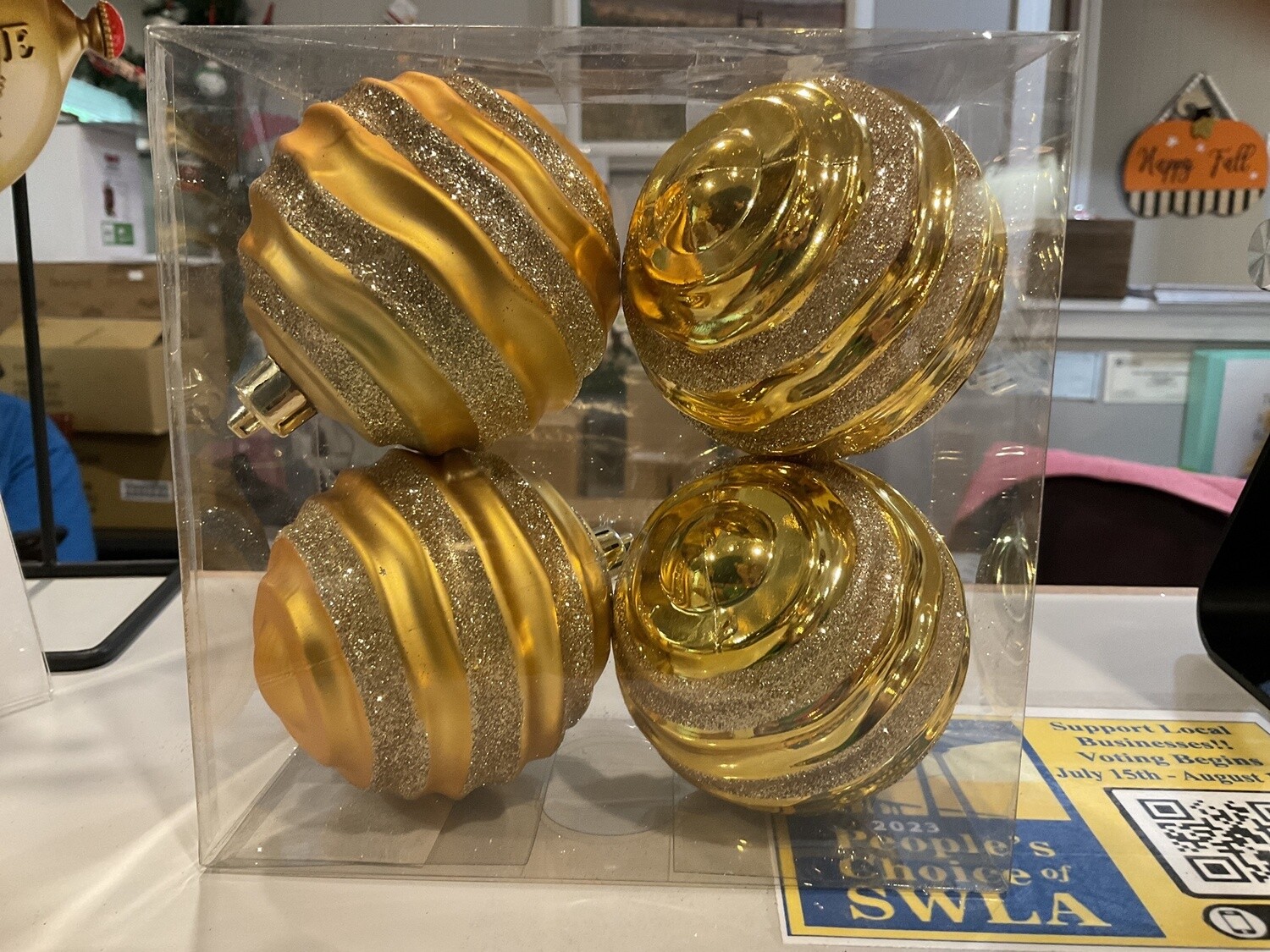 Four Pack gold balls
