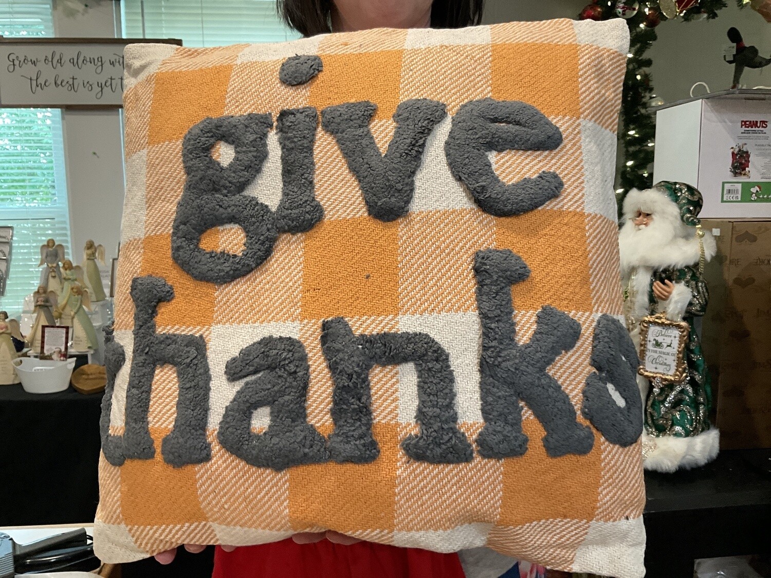 Give thanks pillow