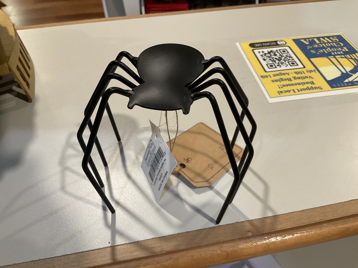 Medium metal black spider