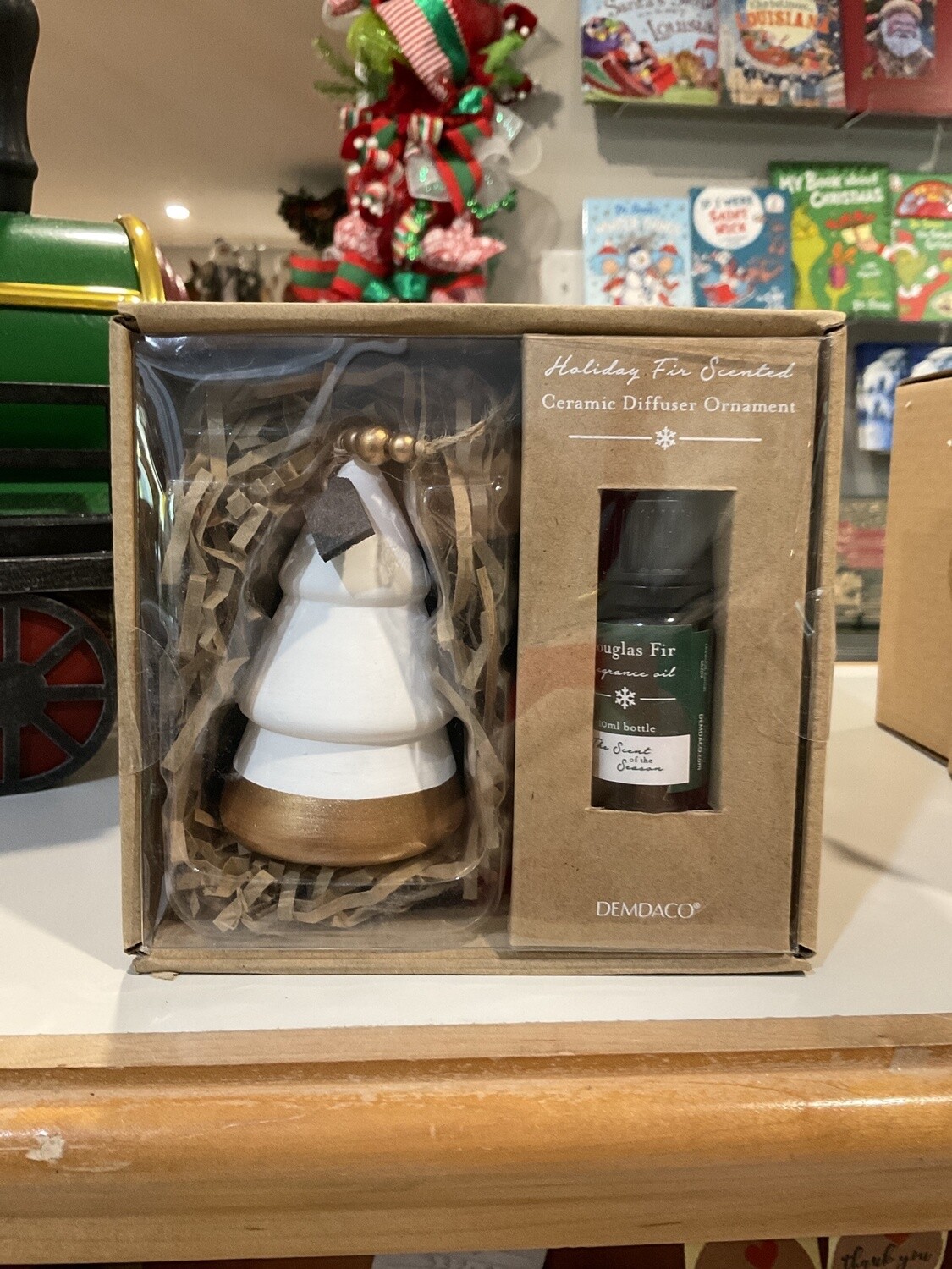 Christmas tree fragrance oil diffuser