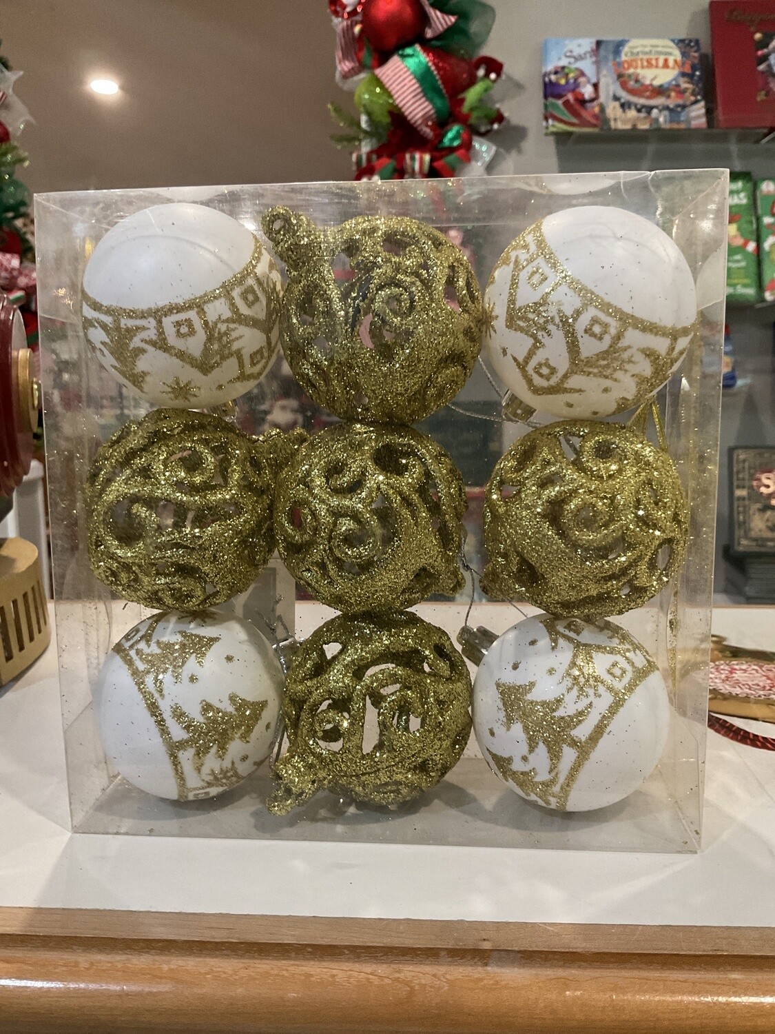 Gold &amp; White ball ornament