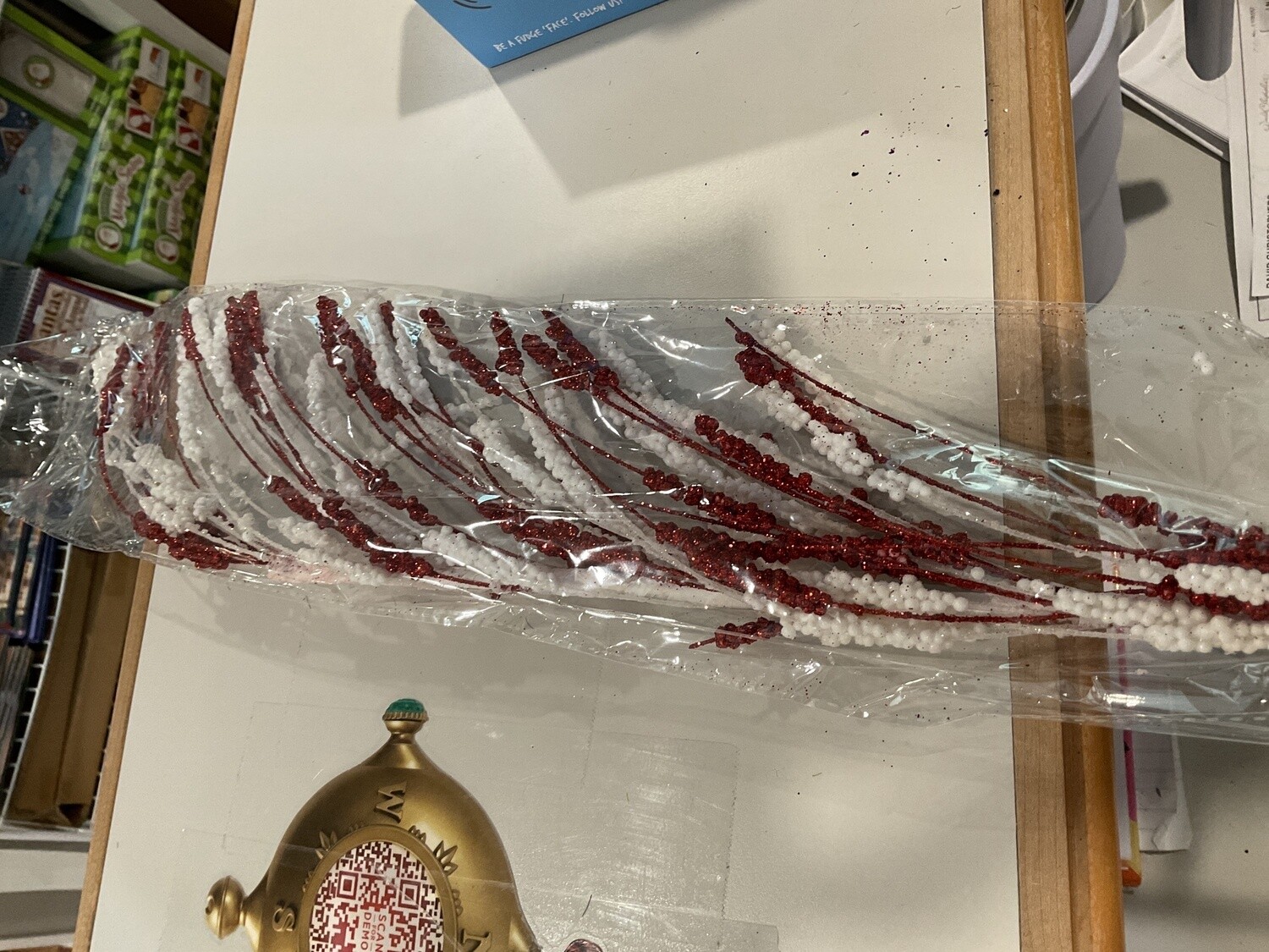 Glitter Cattail pick