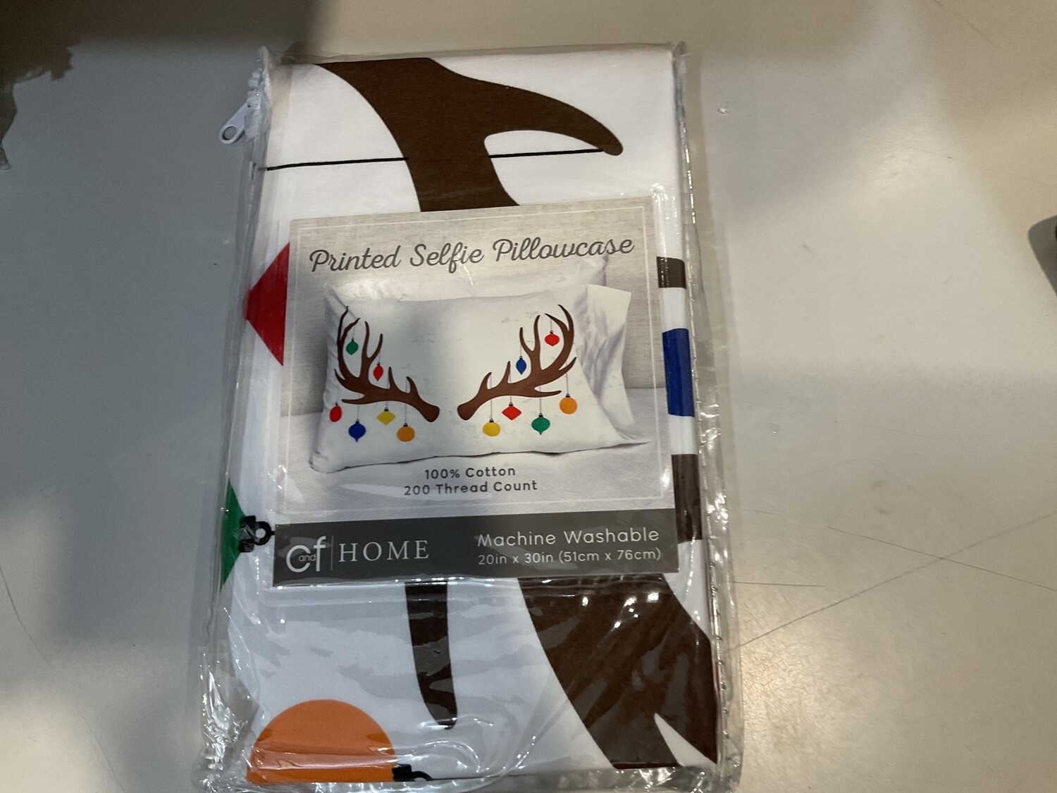Reindeer, ornament, pillowcase