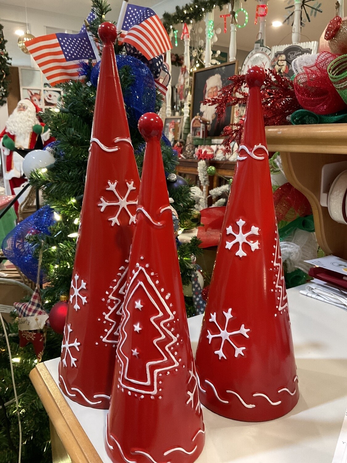 Red &amp; White Tree