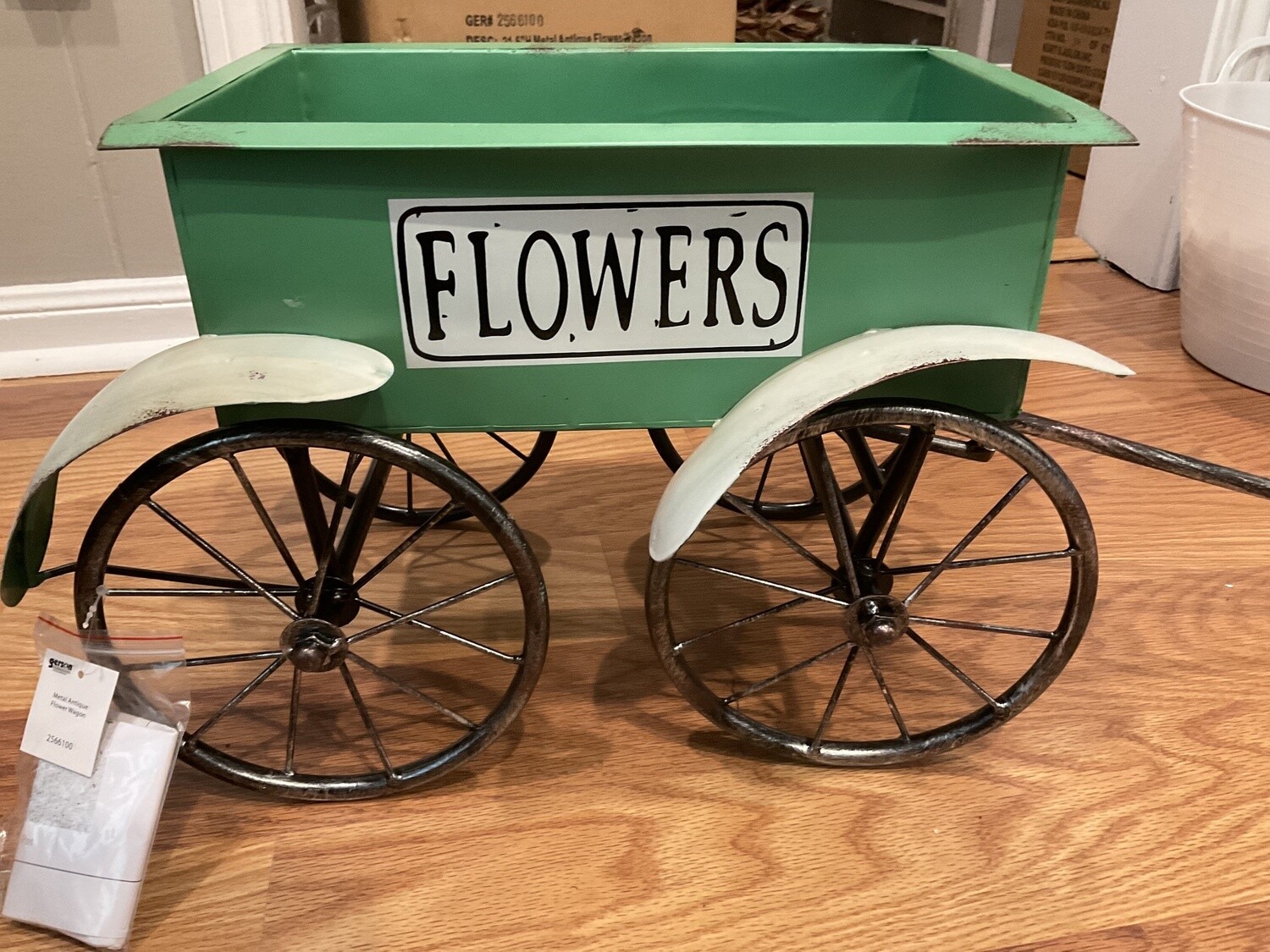 Metal antique flower wagon