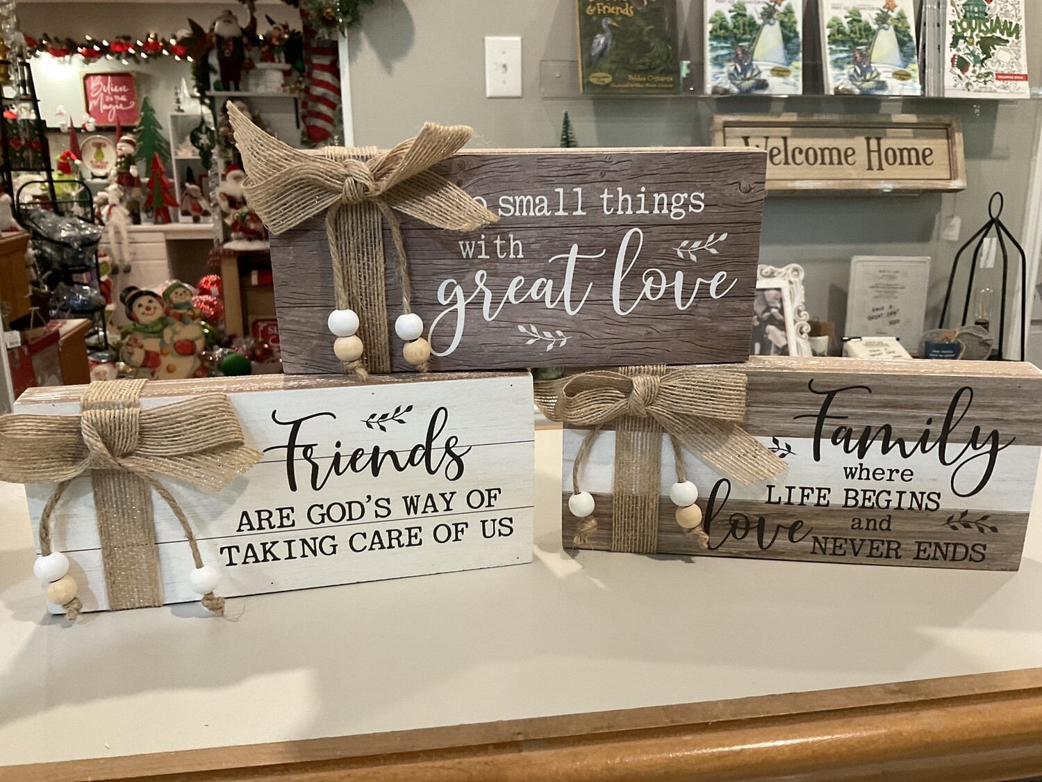 Mini block, signs, family friends, love