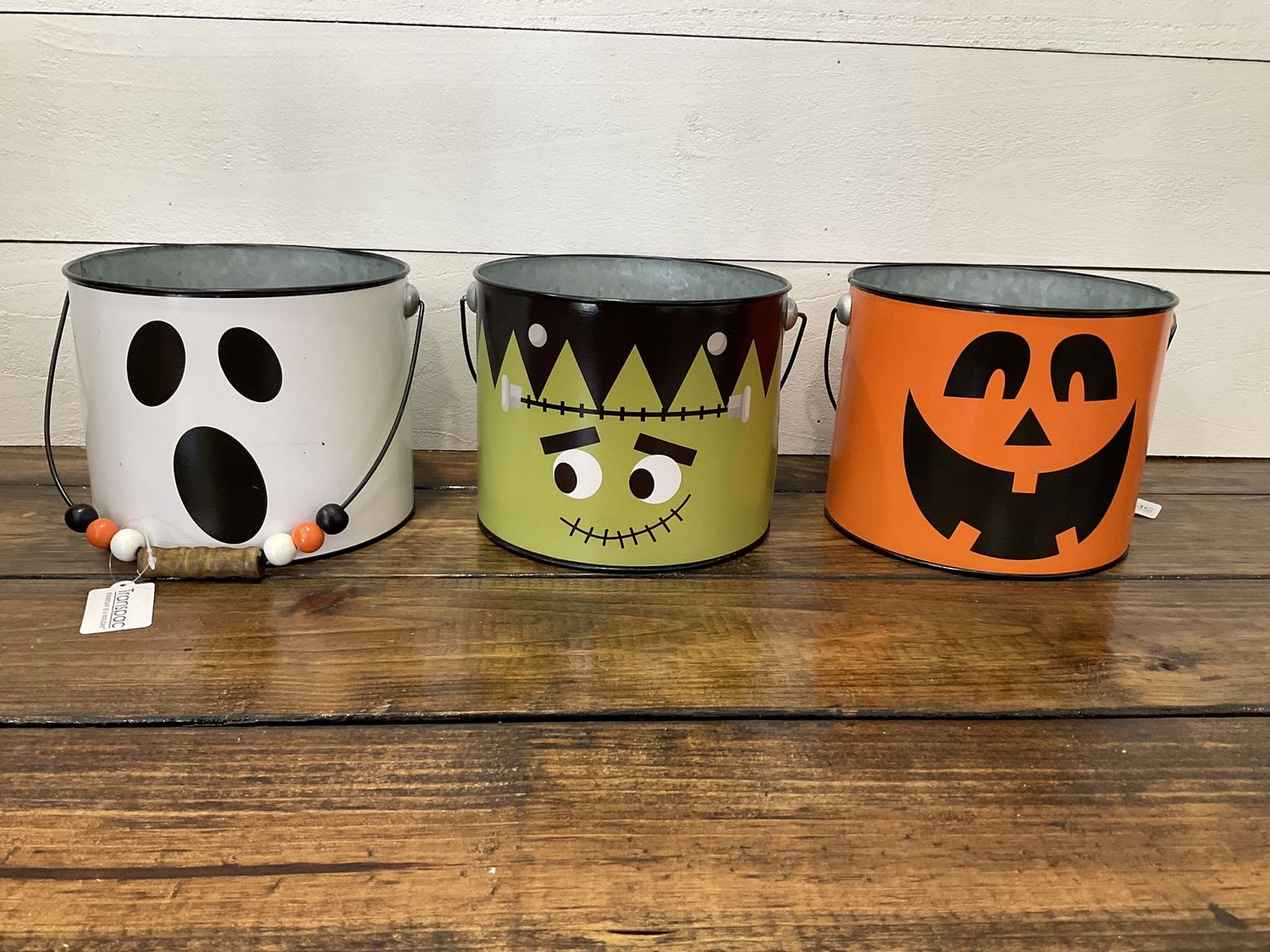 Metal spooky  character, buckets three styles