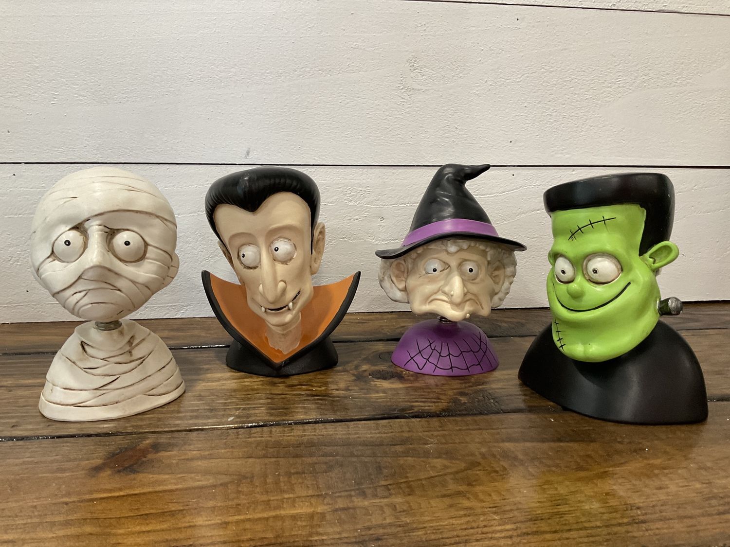 Halloween bobble head
