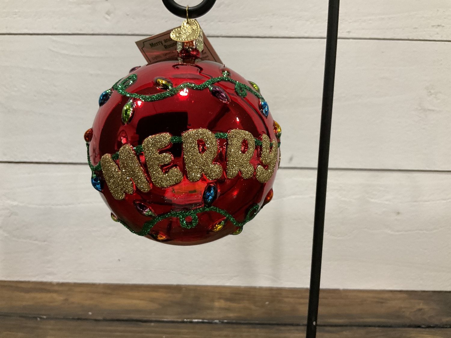 MERRY &amp; BRIGHT ROUND