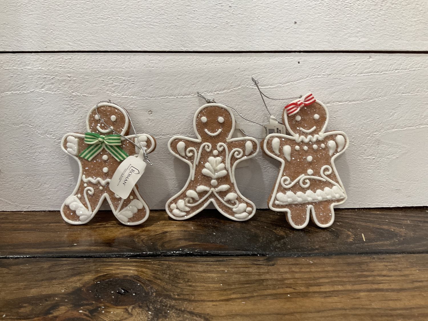 GINGERBREAD PEOPLE