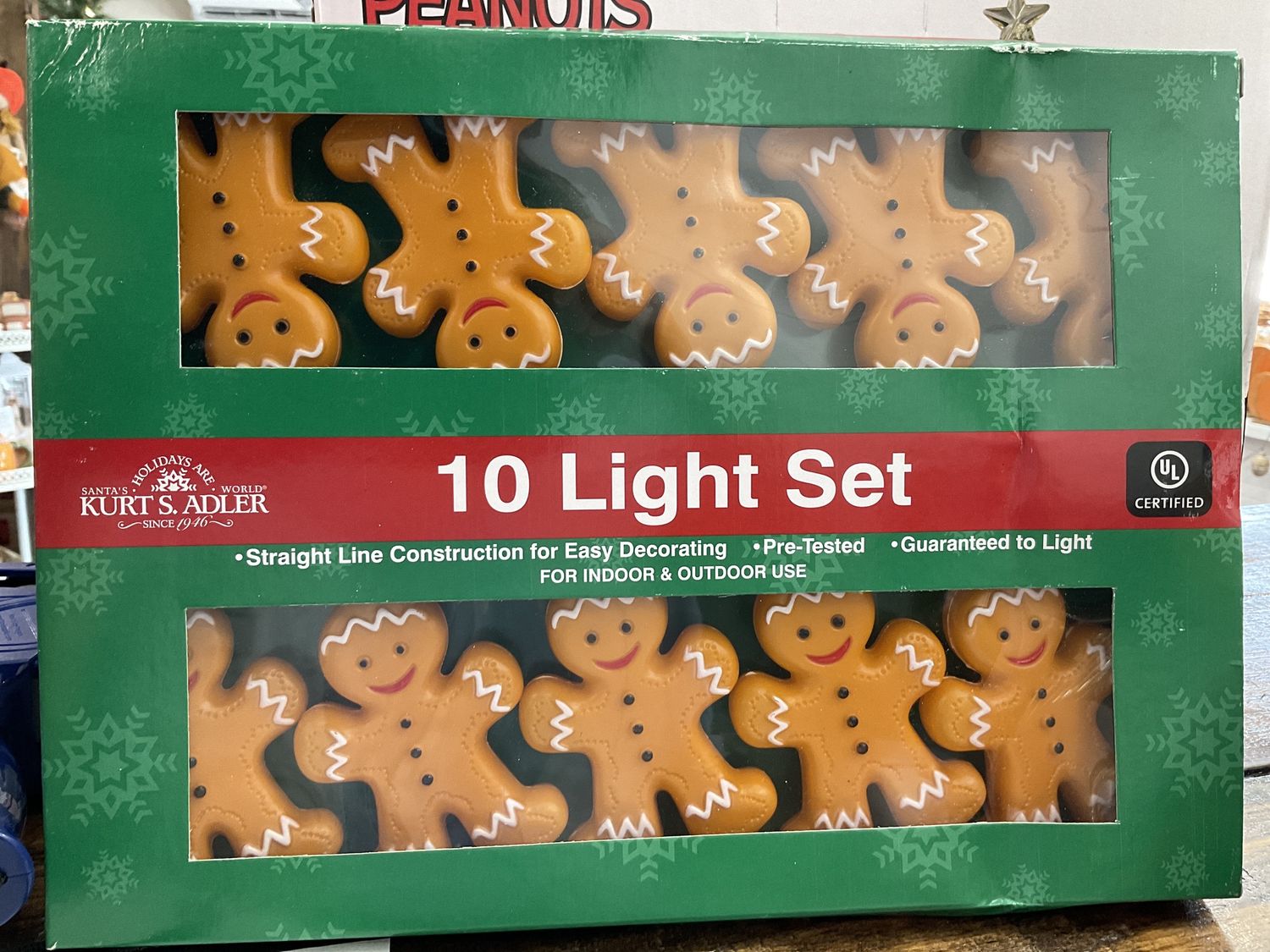 Gingerbread lights