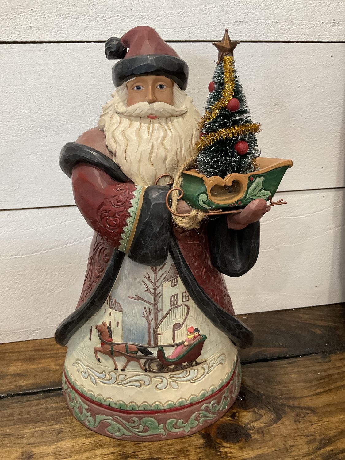 JS HWC Holiday Manor Santa