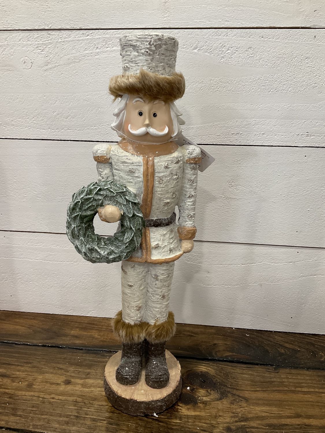 Woodland nutcracker figure 2 assortment