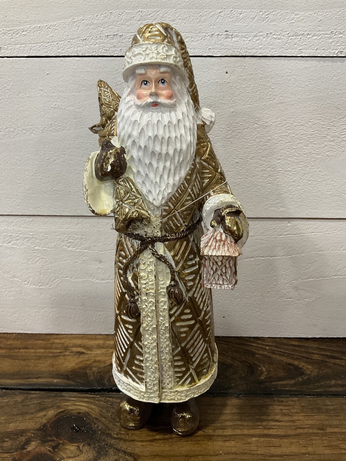 Gold and White Santa Claus  2 asst