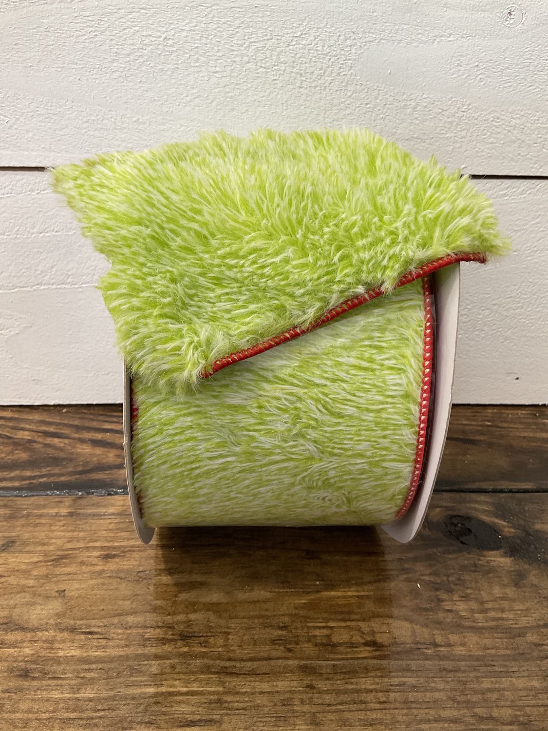 “Grinch” fur ribbon