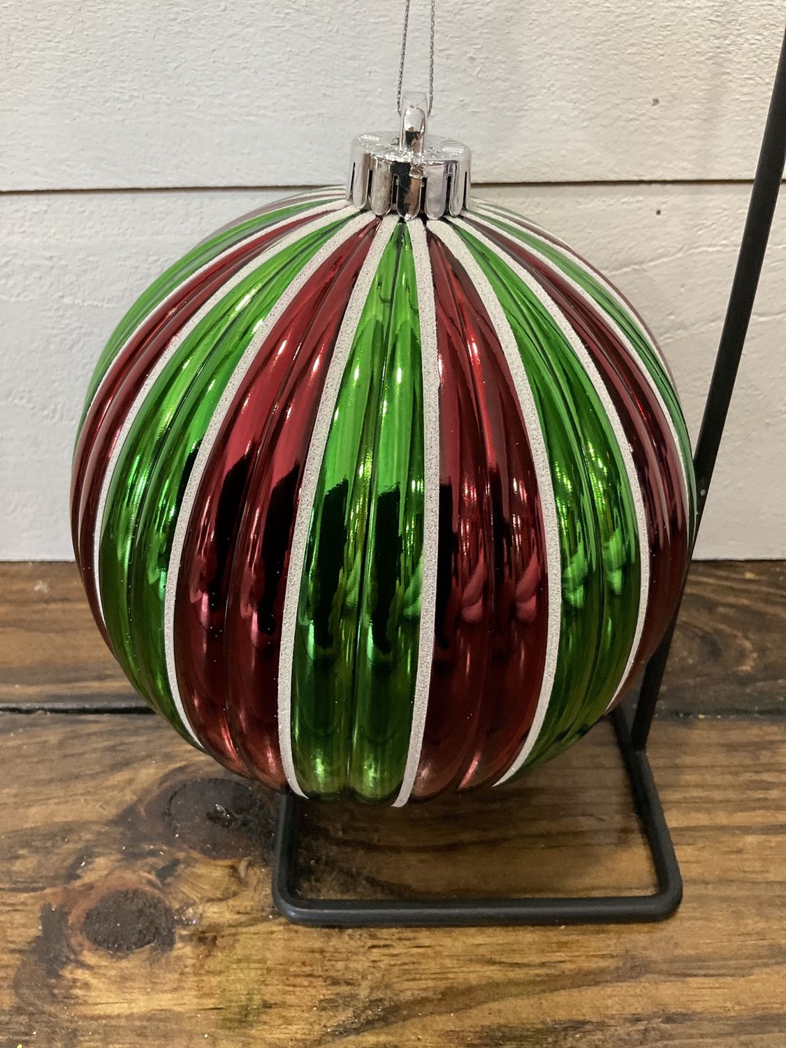 Vertical stripe metallic ball ornament, red green white