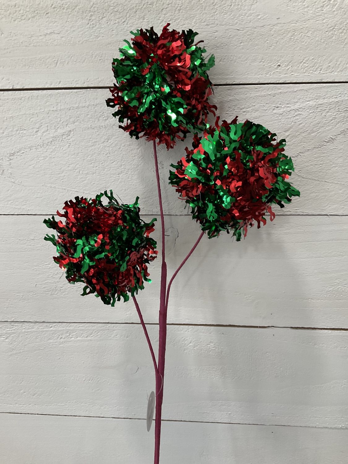 Metallic pom-pom ball spray, red and green