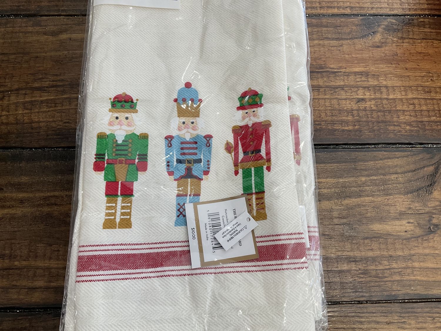 Nutcracker march hand towel