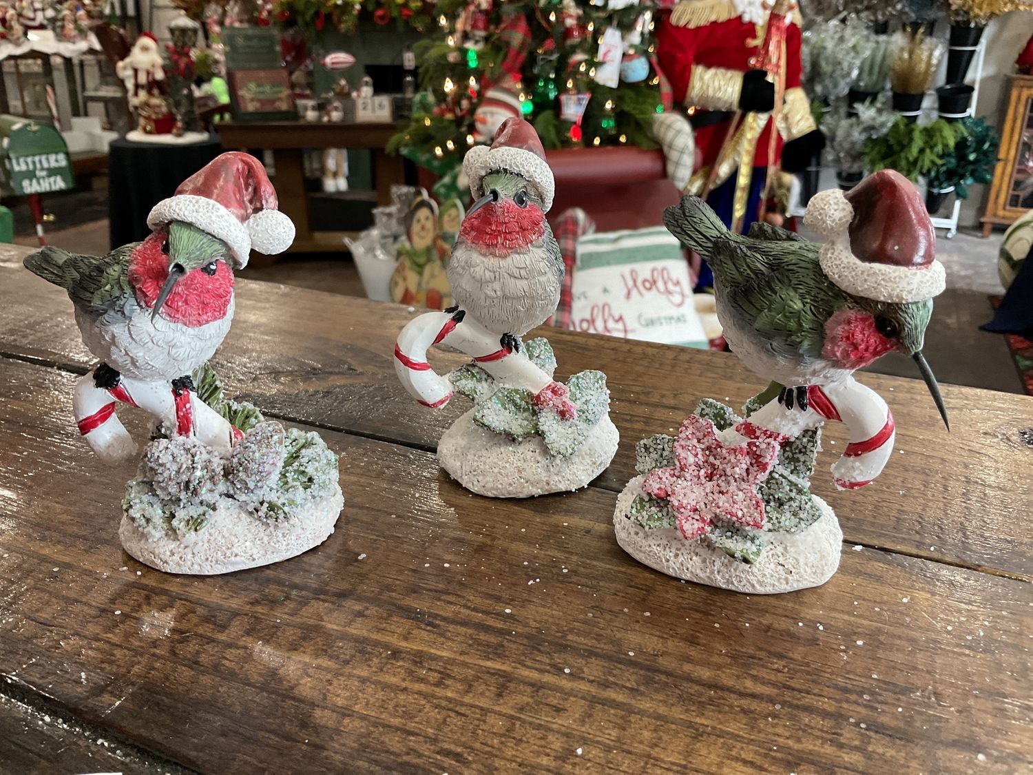 Resin Holiday Hummingbird