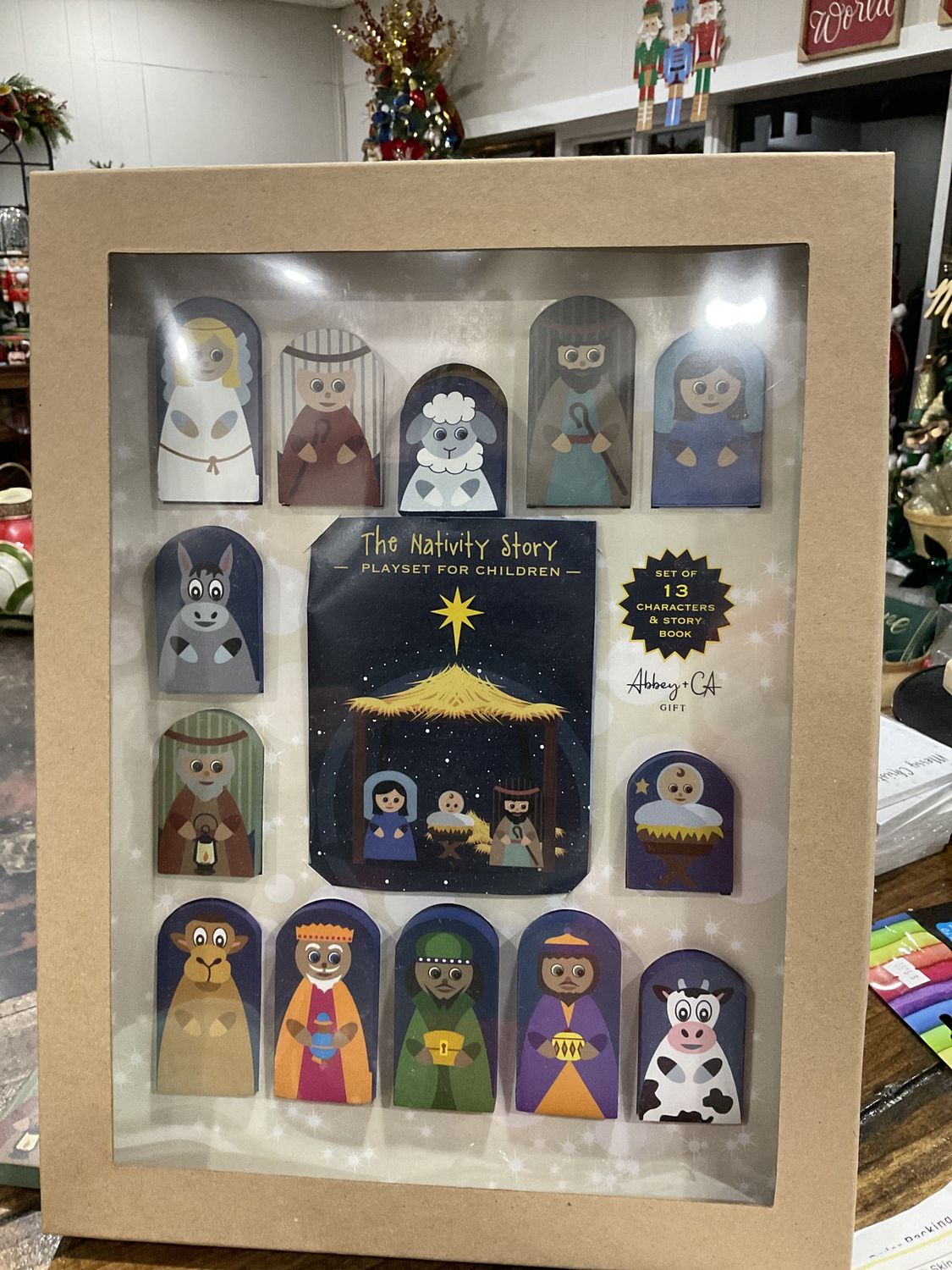 Nativity figures 13 piece step with story