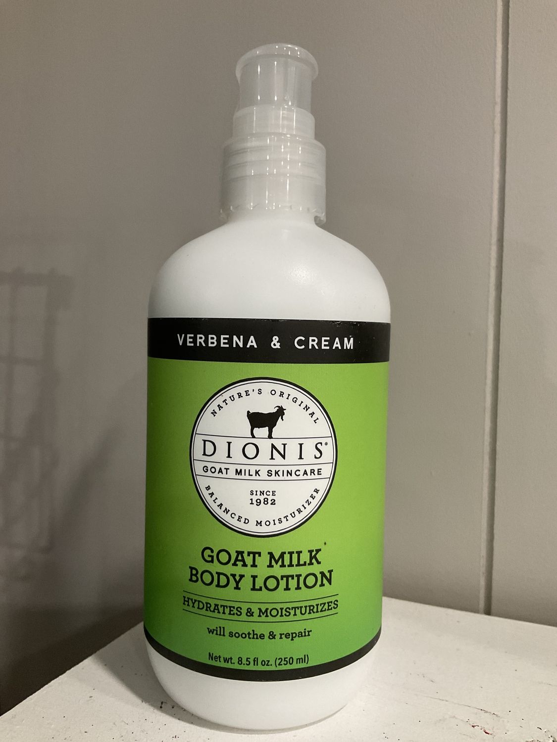 Verbena &amp; cream body lotion