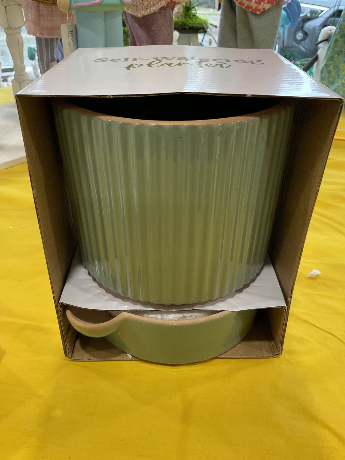 LG T/C Etched Self Water Planter 2 asst