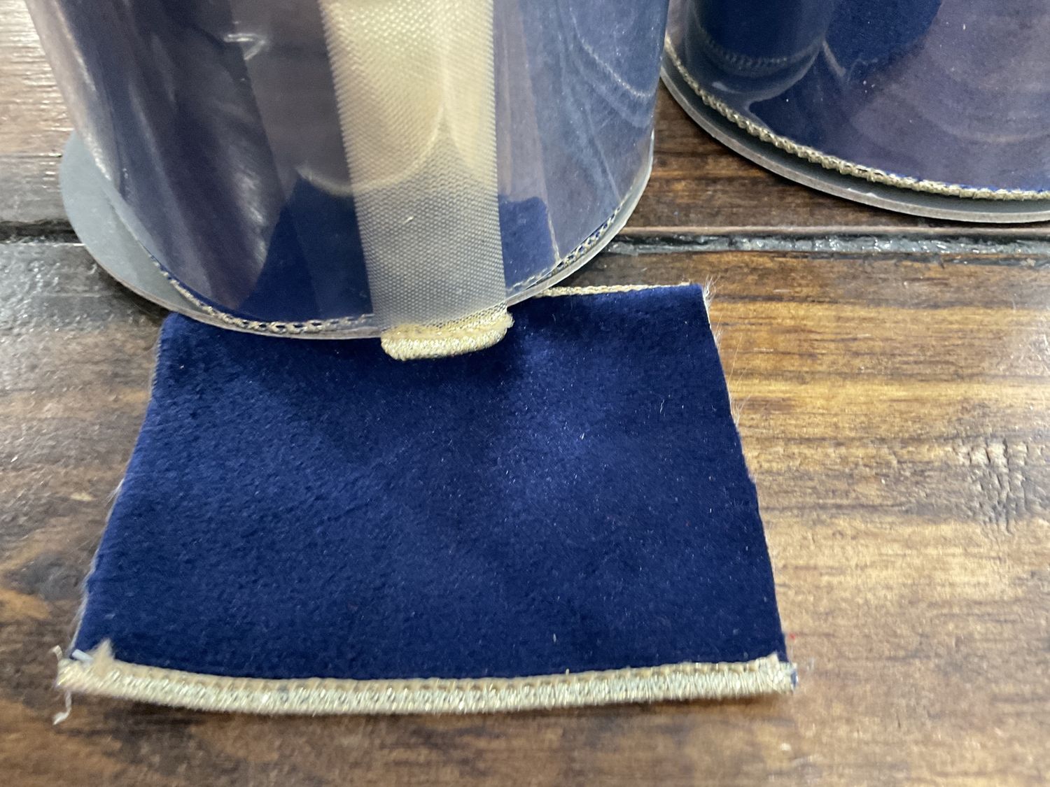 Velvet Navy and Gold 2.5”
