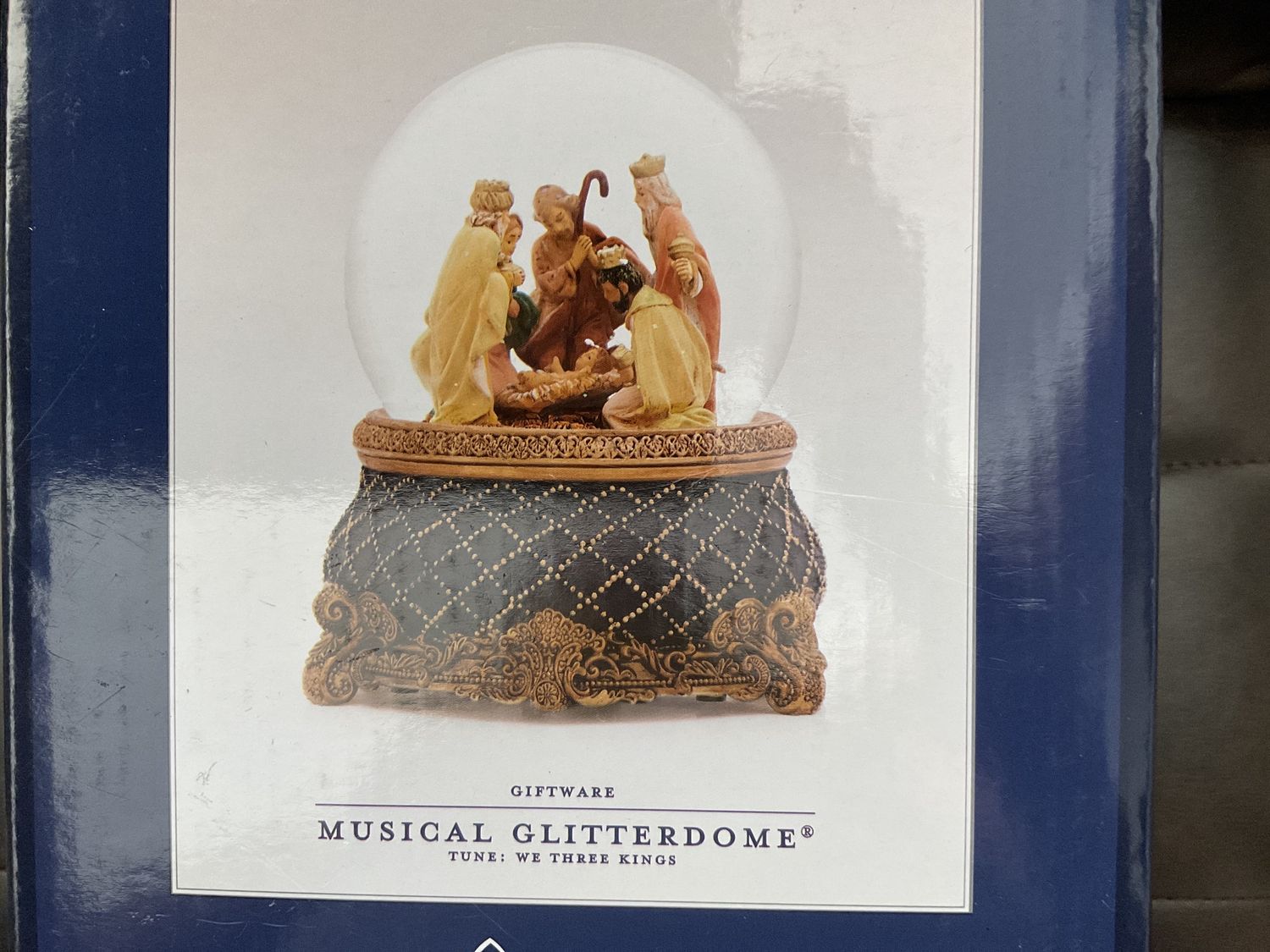 6.75” musical nativity dome