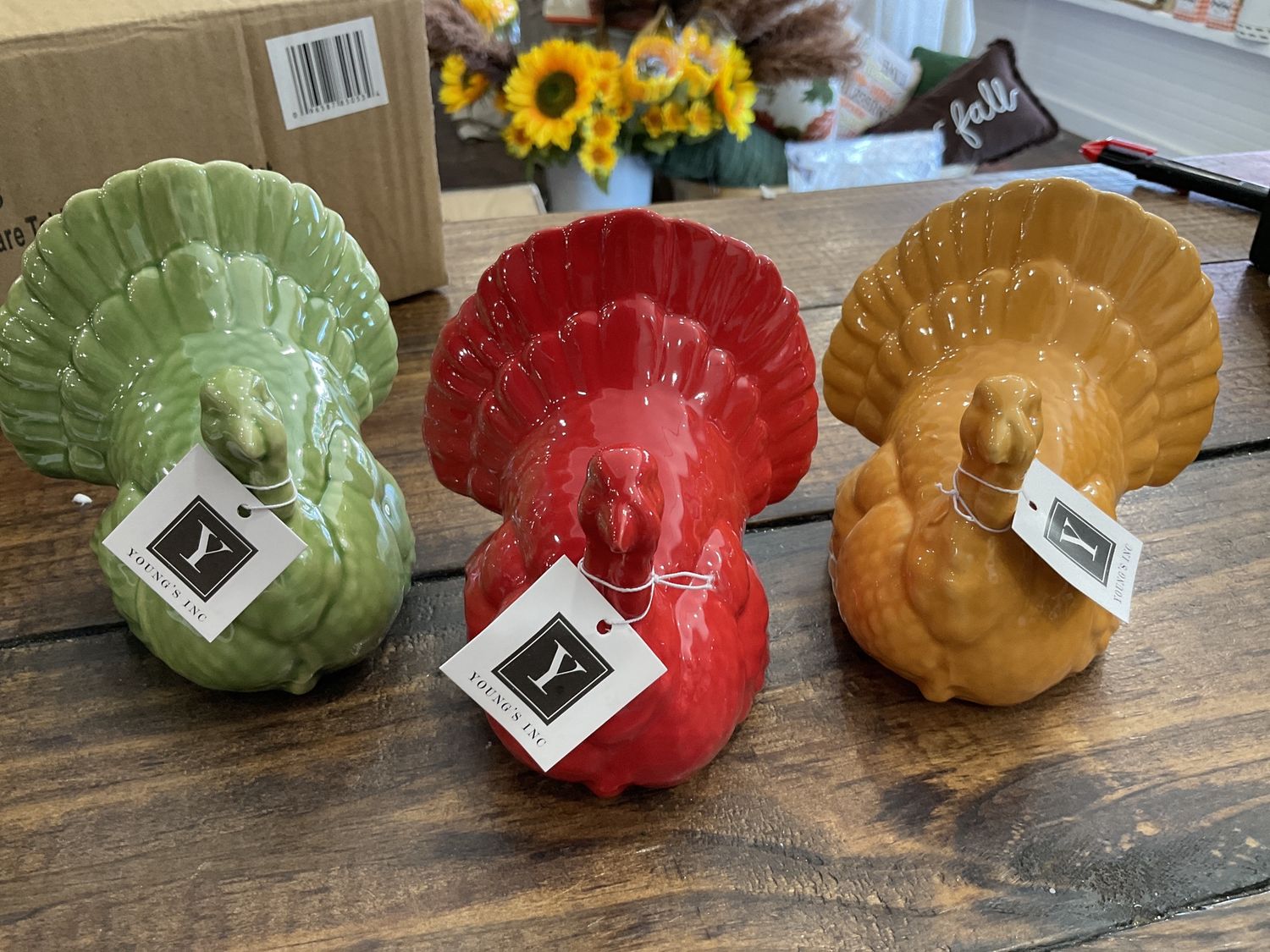 Stoneware tabletop, turkey decor, three assortment