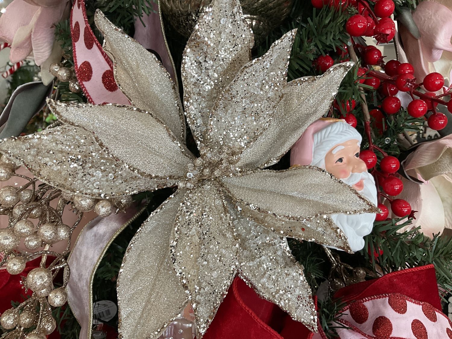 Metallic champagne poinsettia