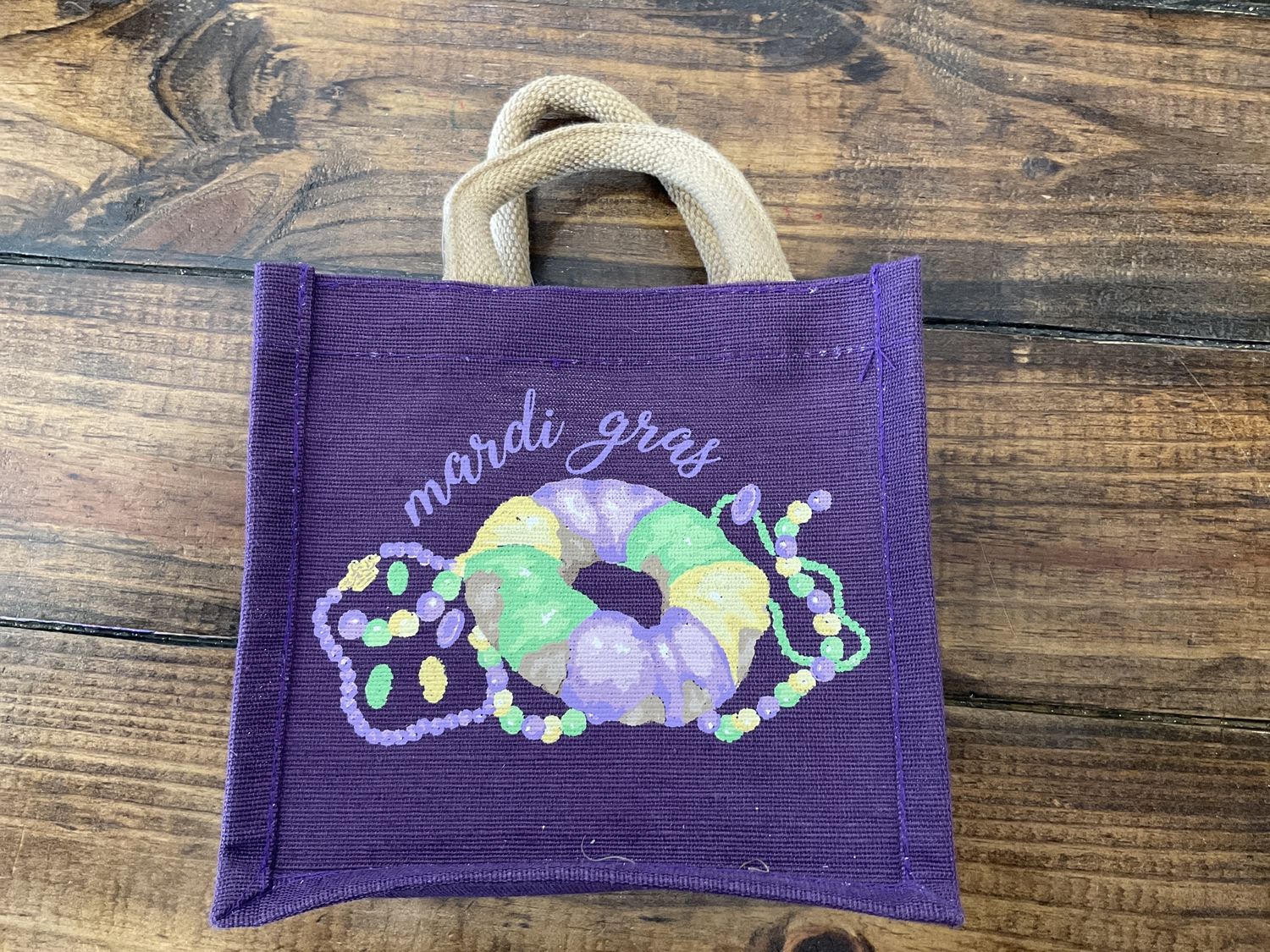 Mardi Gras king cake tote