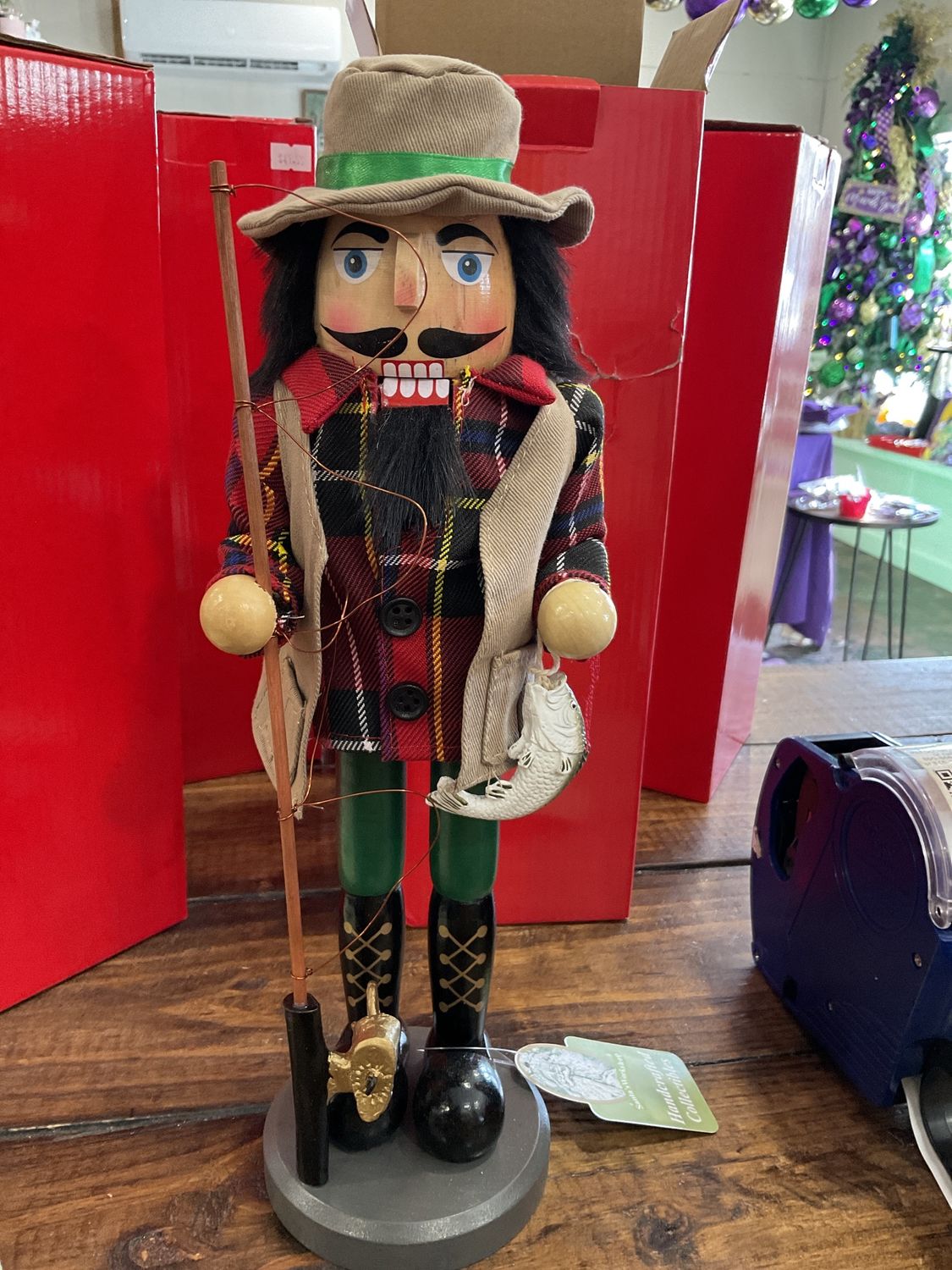 Bass fishing, Nutcracker