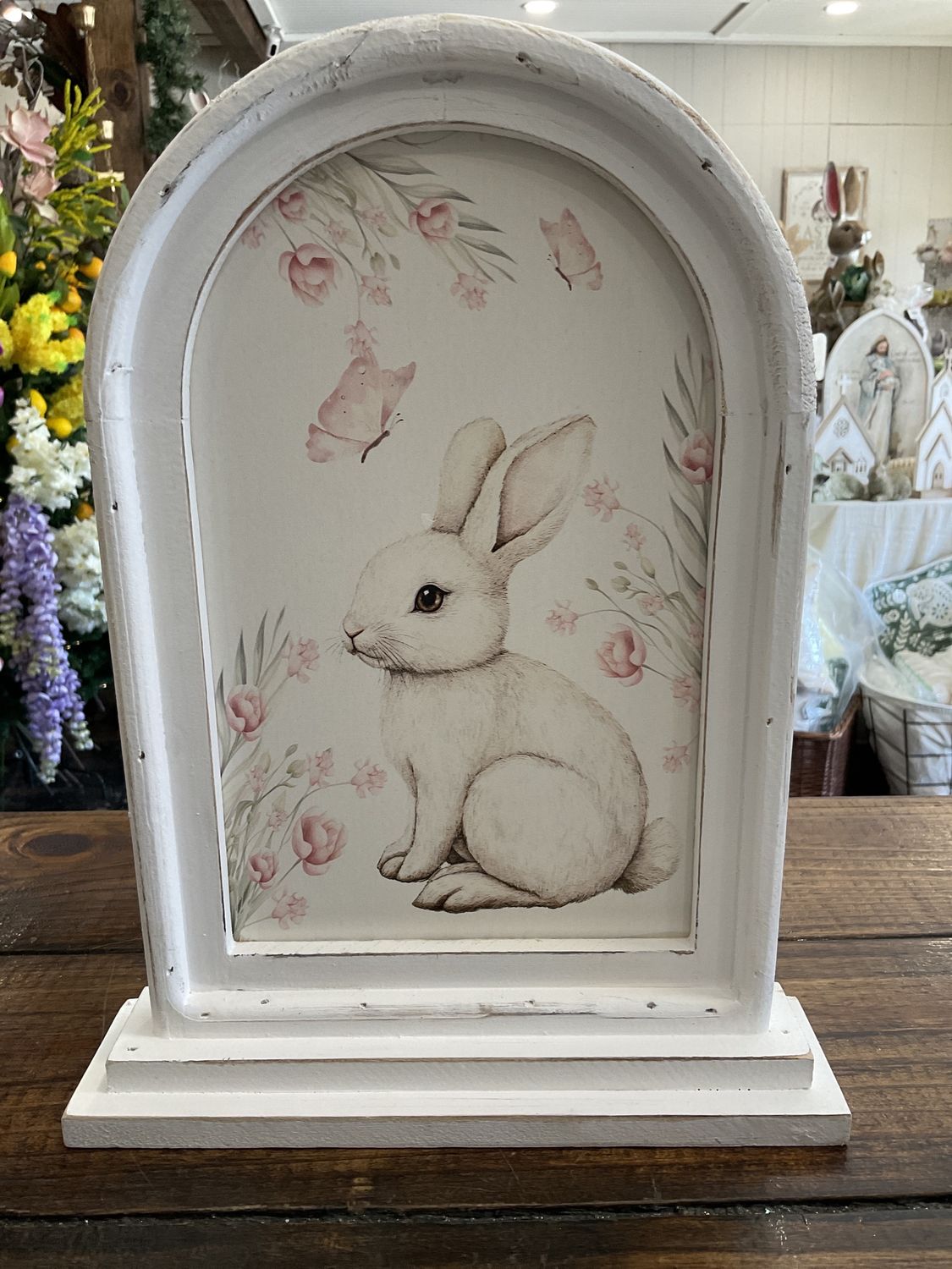 Round top bunny frame stand