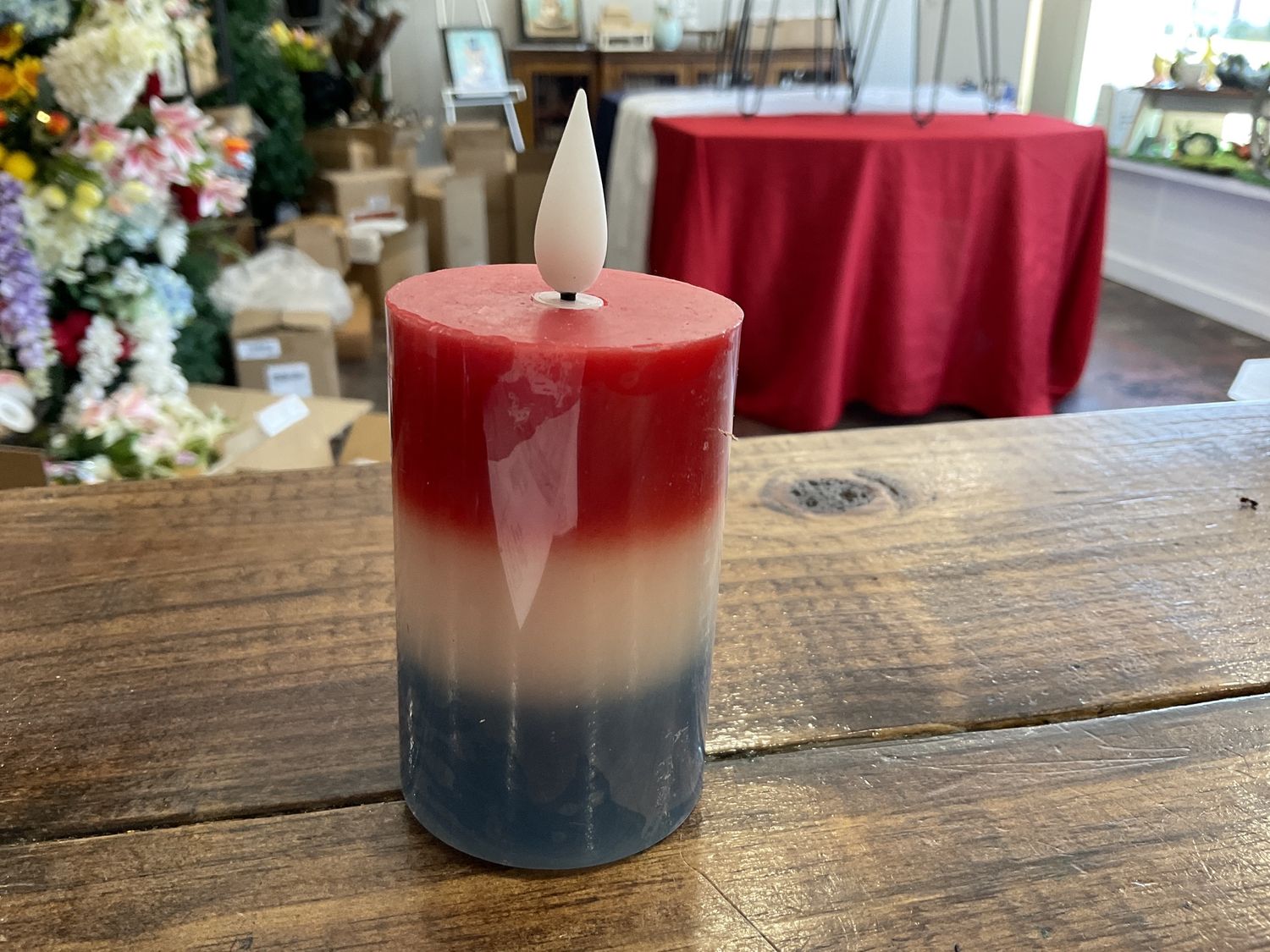 Medium Americana LED Votive Candle