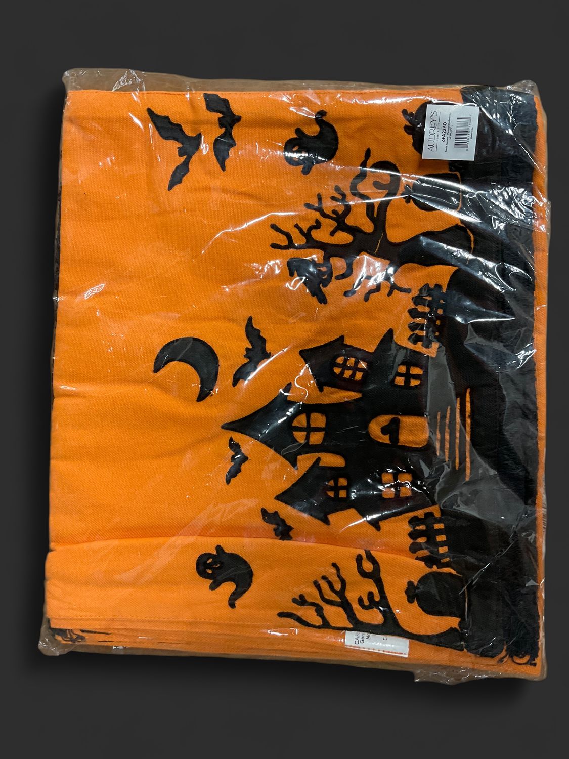 Halloween vintage table runner