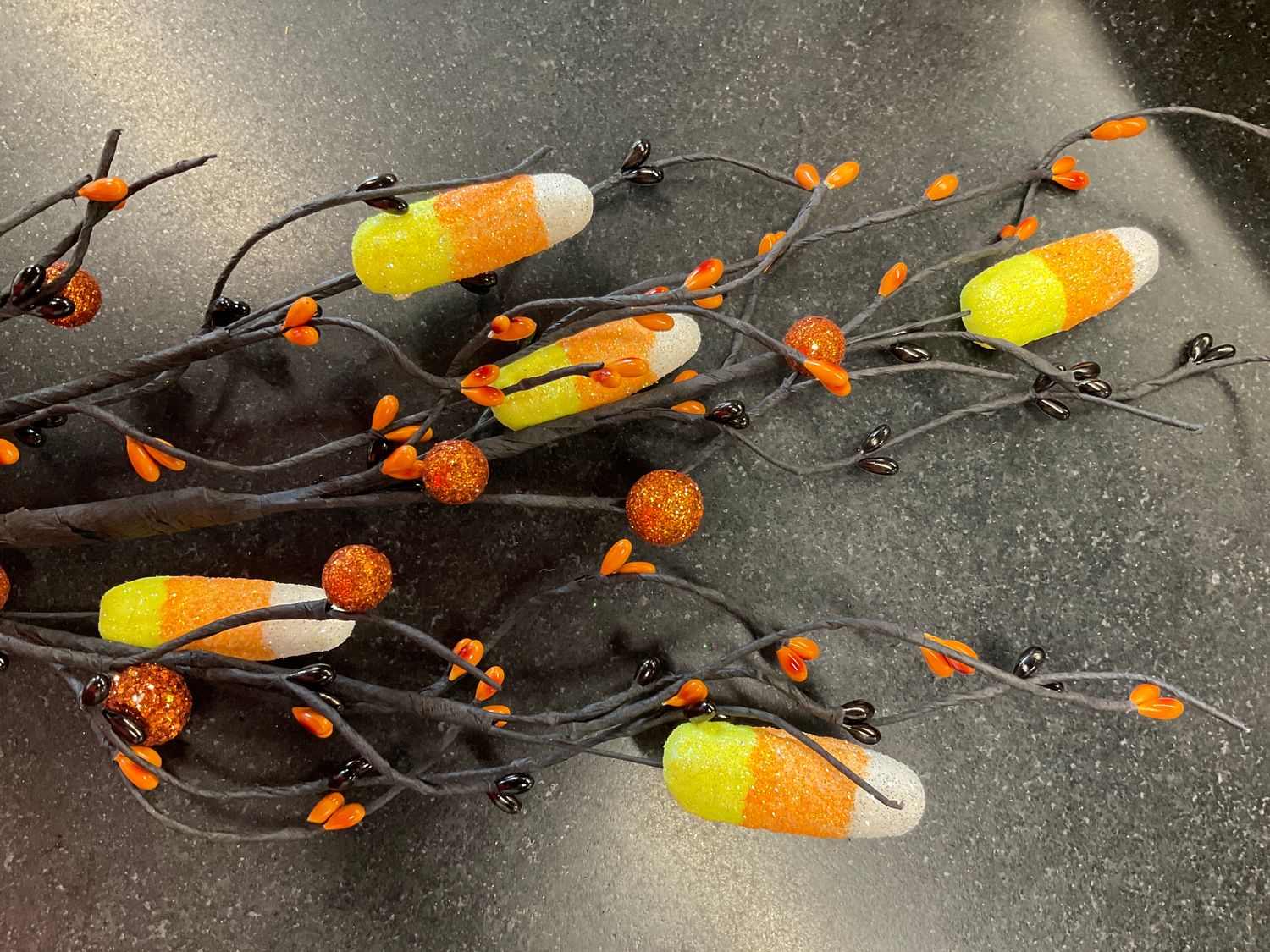 Glitter candy corn