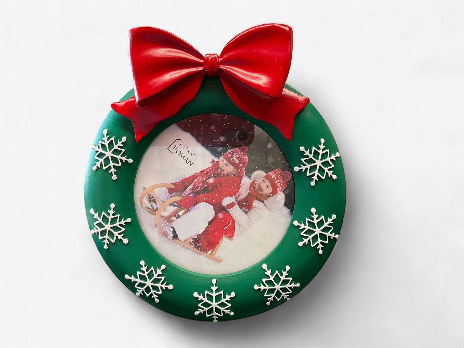 Wreath circle picture frame