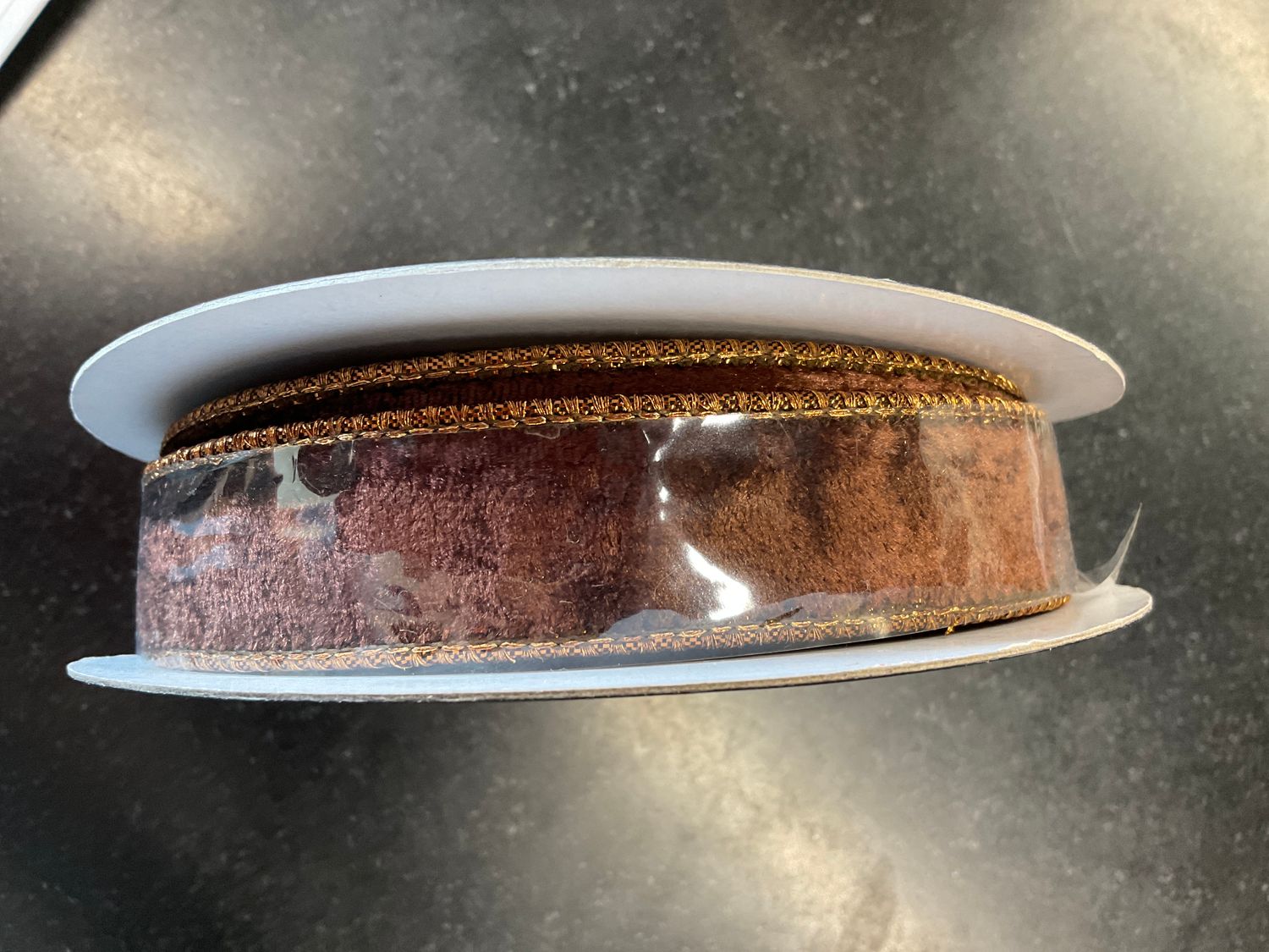 Velvet metallic, dark brown