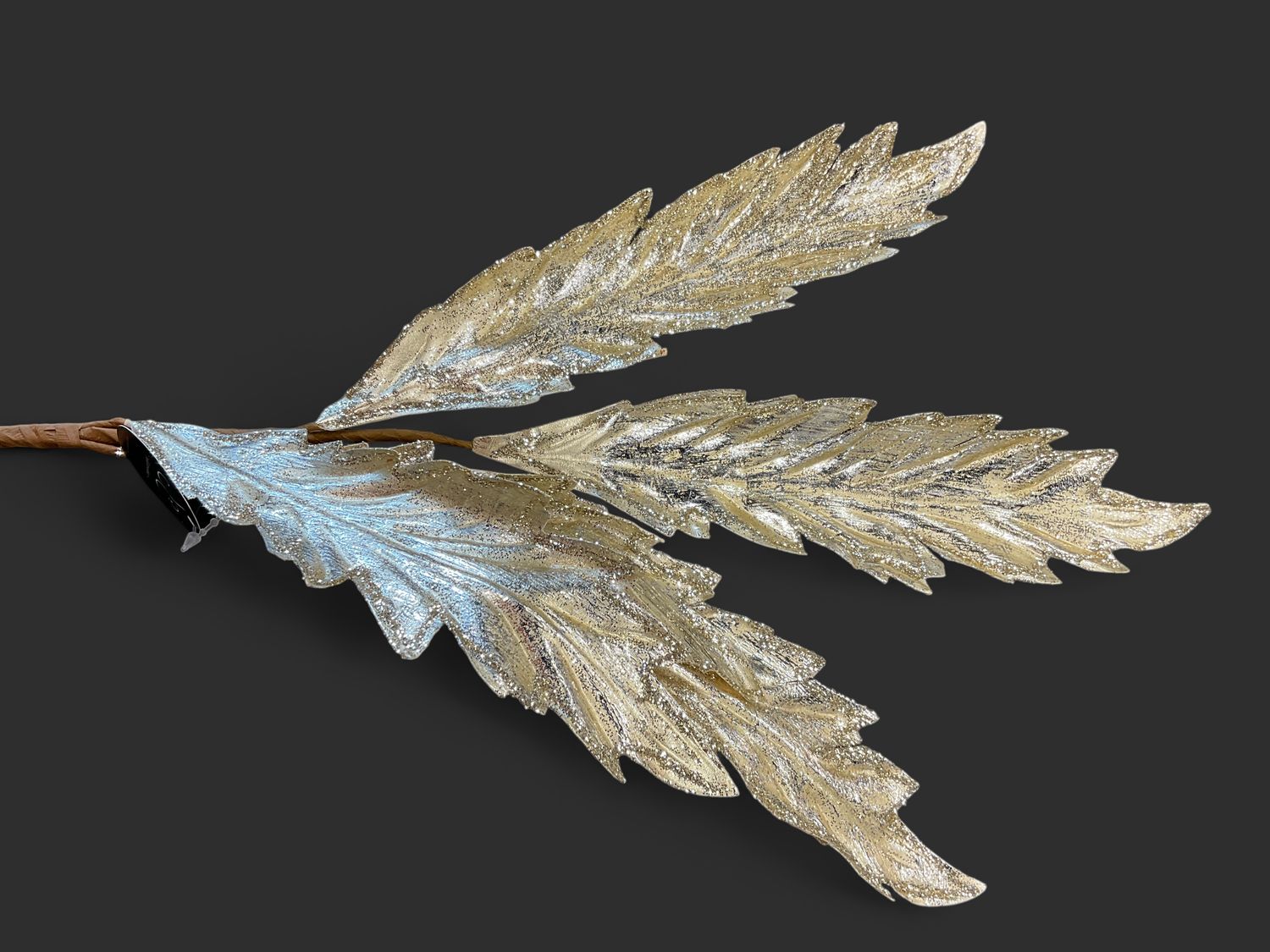 Metallic glitter Acanthus leaf
