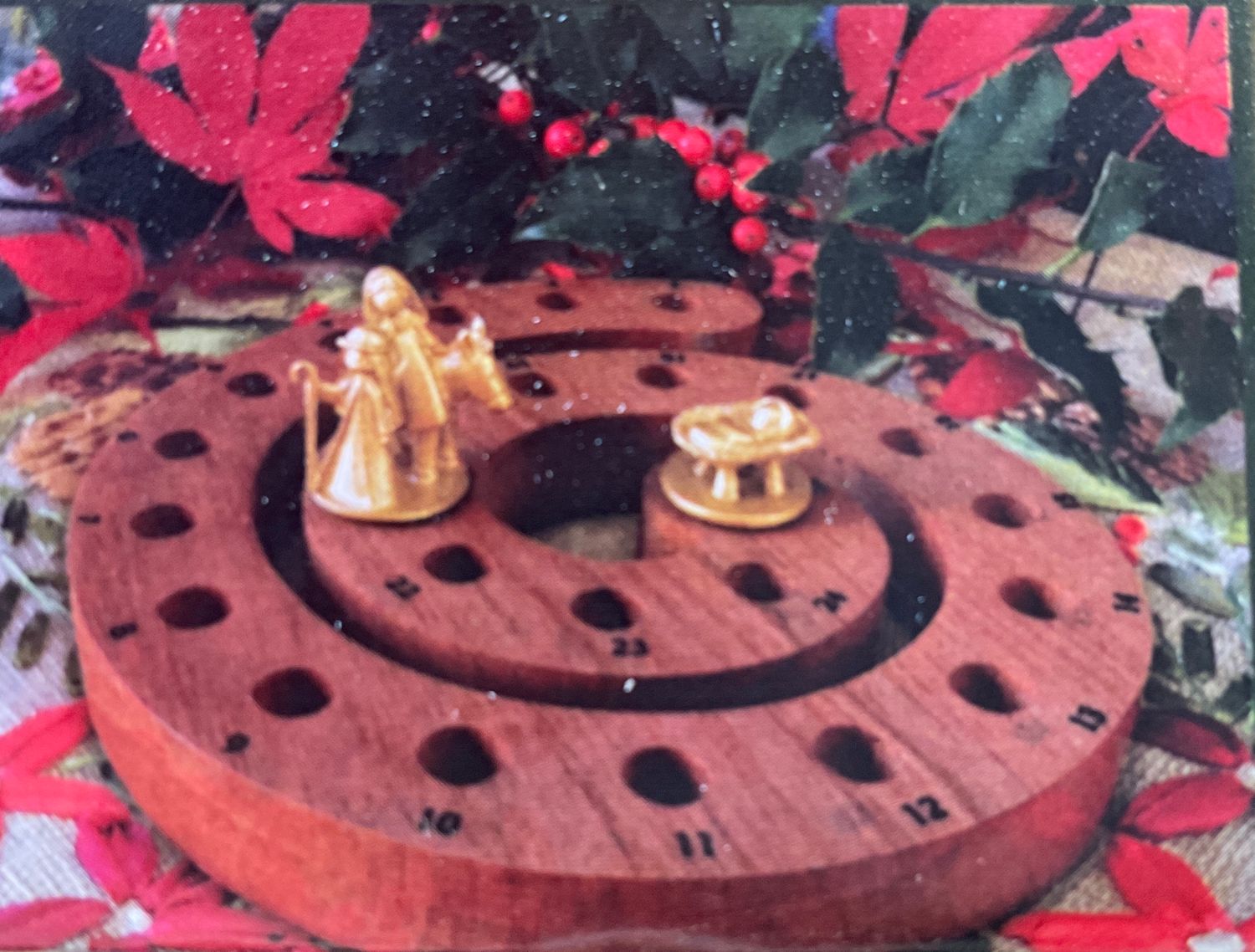 Cedar spiral Christmas countdown