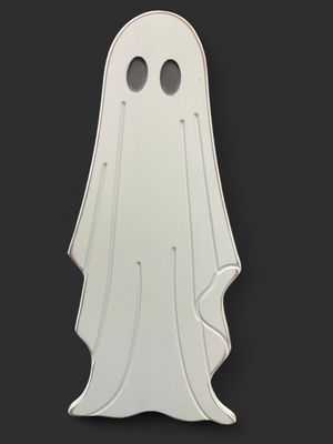 Ghost cutout stand
